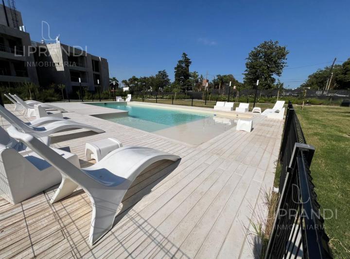 Desarrollo vertical · Garderie Condominio Privado