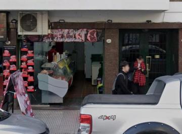 Local comercial de 2 ambientes, Almagro · Local Comercial en Av Medrano y Corrientes.