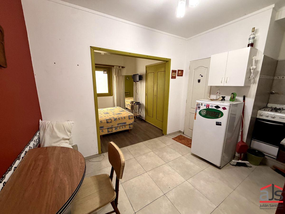 Departamento de un ambiente en venta ubicado en Brown y Buenos Aires, zona Plaza Colón