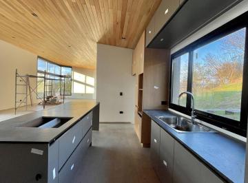 Casa · 340m² · 5 Ambientes · 2 Cocheras · Casa en Venta en Q2, Mendiolaza