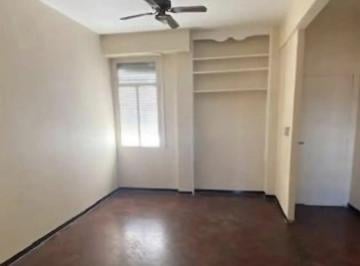 FRC-FRC-8317_2 · Av Independencia 300 San Telmo 3amb U$95.000