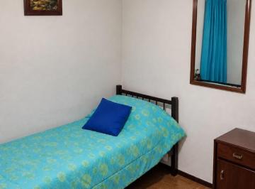 Departamento · 60m² · 4 Ambientes · Venta de Departamento Fonavi de Tres Dorm.