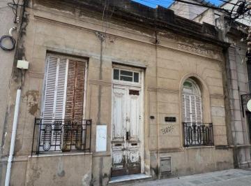 MIG-MIG-5292_2 · Casa 8 Ambientes 0 Dorm.. | Saavedra Al 3000