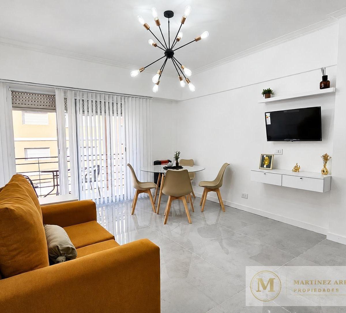 Departamento de 3 ambientes al frente con balcón – brown Y santa fe