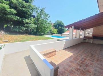 Casa de 6 ambientes, San Antonio de Arredondo · Casa de 650 m² con 4 Dorm. en Venta en San Antonio de Arredondo C/pileta