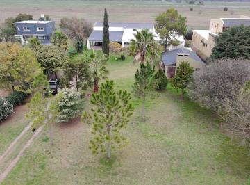 Casa de 4 ambientes, Mendiolaza · Gran Oportunidad - Venta Casa Galpón y Quincho - 650 Cub / 2500 Terr - Mendiolaza / Juárez Celman