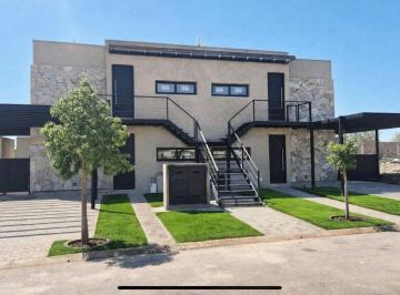 Departamento · 260m² · 3 Ambientes · 1 Cochera · Complejo 4 Dptos a Estrenar Barrio Las Tacas