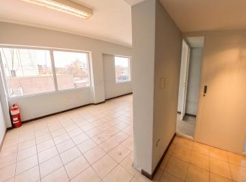 Oficina comercial de 7 ambientes, Ciudad de Mendoza · Alquiler Oficinas en El Centro de Mendoza
