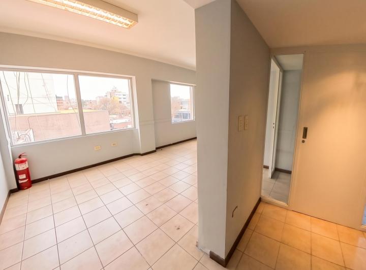 Oficina comercial · 110m² · 7 Ambientes