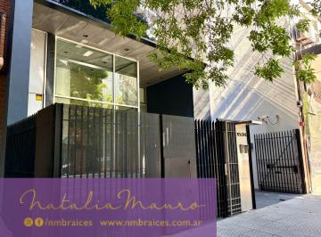 Oficina comercial de 3 ambientes, Belgrano · Excelente Oficina Comercial con Cochera y Seguridad