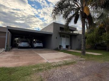Casa · 200m² · Casa La Morada