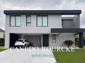 Casa · 185m² · 5 Ambientes · Casa en Fincas del Alba