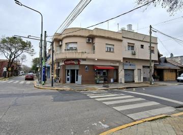 Local comercial · 179m² · 2 Ambientes · Local con Vivienda en Hipolito Yrigoyen y Av Mitre - Florida - en Venta