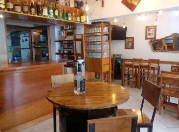 Fondo de comercio · 160m² · Venta Fondo de Comercio Haedo Pizzería