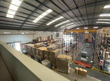 Bodega-Galpón , Córdoba · Galpón Industrial / Logístico en Alquiler – 1.475 m²