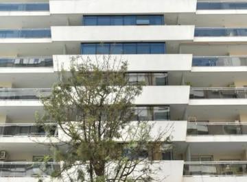 Departamento · 80m² · 5 Ambientes · Rodas Coloso - Posesión Inmediata - Piso Alto con Balcón - Amenities