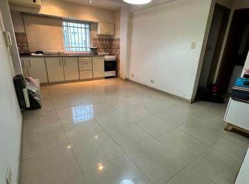 LOK-LOK-753_2 · Depto 2 Amb a 1 Cuadra de Av - Muy Buen Estado - $490.000