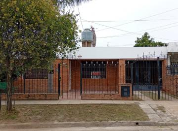 Casa de 5 ambientes, Córdoba · Casa Alto Alberdi / 3 Dorm. / Pileta, Patio y Cochera
