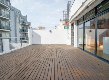 Oficina comercial · 1250m² · Venta Abasto Edificio en Block Oficinas Pb y 4 Pis