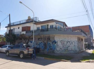 Casa de 4 ambientes, La Matanza · Importante Casa con Local en González Catán