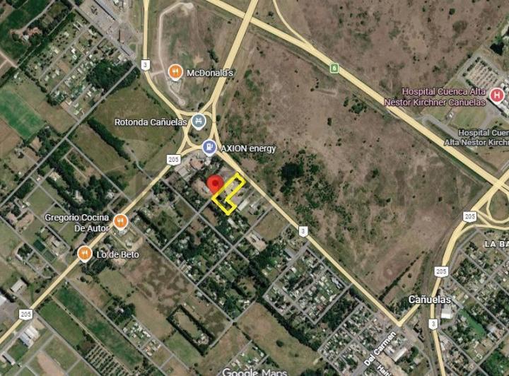 Terreno · 700m² · 7 Ambientes
