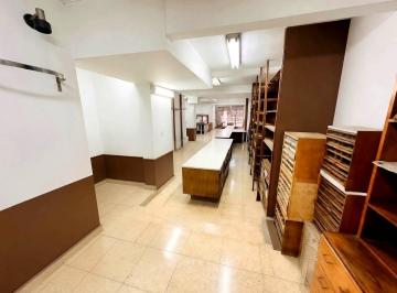 Local comercial · 215m² · 1 Cochera · Local en Venta en Recoleta, Capital Federal, Buenos Aires