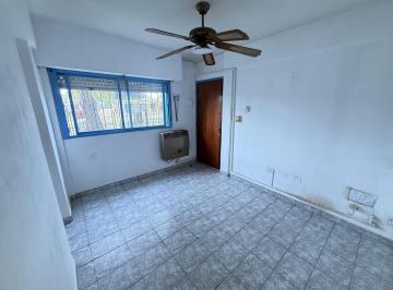Departamento · 35m² · 3 Ambientes · 1 Cochera · Departamento en Planta Baja de Dos Dorm. con Patio y Garage