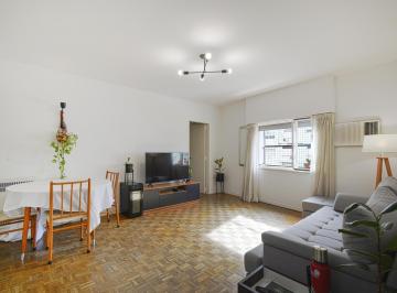 Departamento · 65m² · 3 Ambientes · Venta Departamento 3 Ambientes con Dependencia en Recoleta