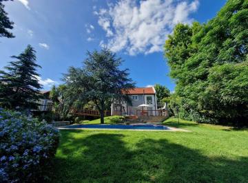 Casa · 300m² · 4 Ambientes · Casa 4 Amb con Pileta Sierra de Los Padres Permuta