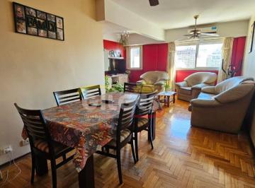 Departamento · 68m² · 3 Ambientes · 1 Cochera · Venta Departamento 3 Amb. en Ramos Mejía - Muy Buen Estado con Cochera - Apto Credito