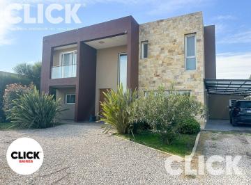 Casa · 290m² · 6 Ambientes · 1 Cochera · Casa 6 Ambientes en Venta en El Barrio Privado La Alameda, Canning