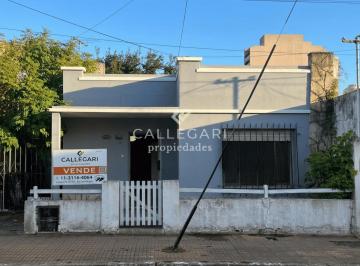 Casa de 3 ambientes, Berazategui · Casa 3 Ambientes con Parque en Alquiler - Berazategui Centro
