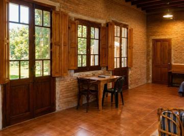 Casa · 80m² · 2 Ambientes · 1 Cochera · Casa en Venta, 2 Ambientes, en Cortines, Lujan, Gba Oeste