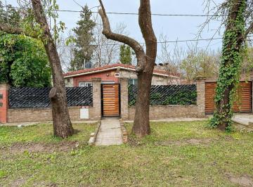 Casa · 72m² · 3 Ambientes · Venta Casa Funes 2 Dorm. Zona 1 Irigoyen