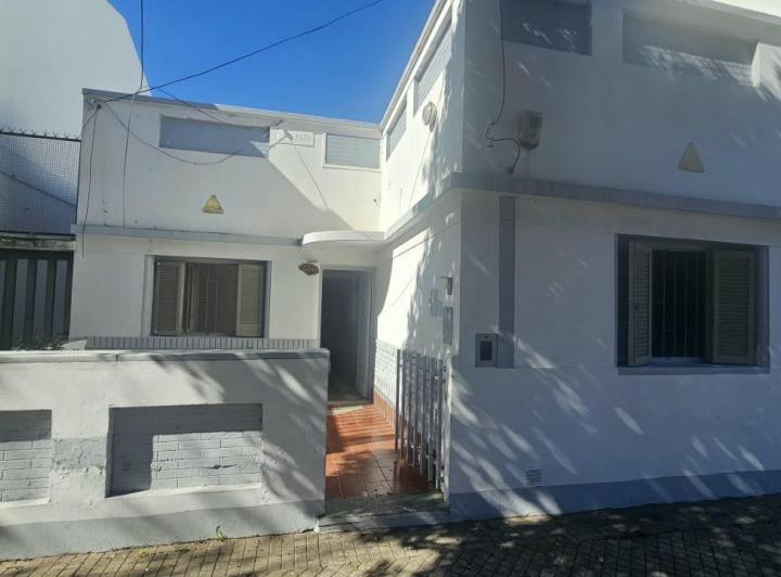 Casa · 80m² · 4 Ambientes