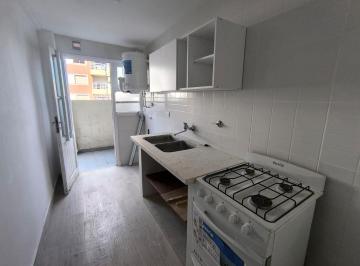 Departamento · 40m² · 2 Ambientes · Alquiler 2 Ambientes C/ Patio Pequeño