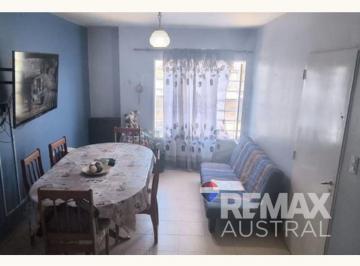 Casa · 65m² · 4 Ambientes · Duplex en Venta - No Apto Credito Hipotecario