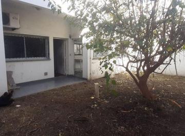 Local comercial · 154m² · Venta de Comercio con Patio en Gerli