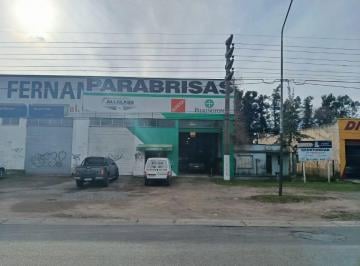 Local comercial , Pilar · Alquiler Local Sobre Ruta 8