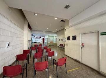 Local comercial · 807m² · Local en Monserrat