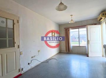 Casa · 33m² · 2 Ambientes · PH 2 Ambientes en Alquiler con Patio – Carapachay