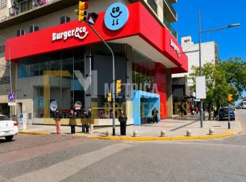 Local comercial · 664m² · Local en Alquiler en Esquina de Pte. Perón, San Miguel