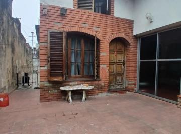 Casa · 176m² · 6 Ambientes · 2 Cocheras · Venta Casa 3 Ambientes Don Bosco