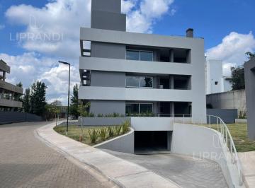 Departamento · 140m² · 4 Ambientes · Tipologia Duplex - Planta Baja - Posesion Inmediata - C / Patio y Cochera.