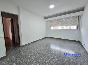 Departamento · 68m² · 3 Ambientes · Diaz Velez Al 3700 - Depto 3 Amb. en Alquiler, Barrio de Almagro - Excelente Estado!