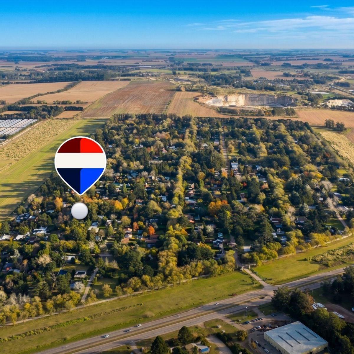 Lote 740 m² en Colina Alegre con amplio frente y entorno natural