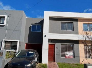 PH de 5 ambientes, Córdoba · La Paya 1 / Tejas del Sur 2, Duplex, 3 Dorm. en Venta