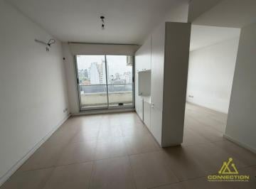 Departamento · 42m² · 1 Ambiente · 1 Cochera · Alquiler Departamento 1 1/2 Ambientes - con Cochera Fija - Flores