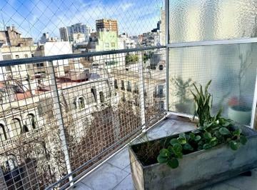 Departamento · 80m² · 4 Ambientes · Alquiler Departamento de 3 Amb en Recoleta Balcon Luminoso