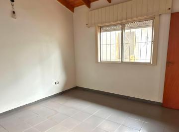 PH · 60m² · 4 Ambientes · PH Vivienda Multifamiliar Villa Bosch S/ Expensas
